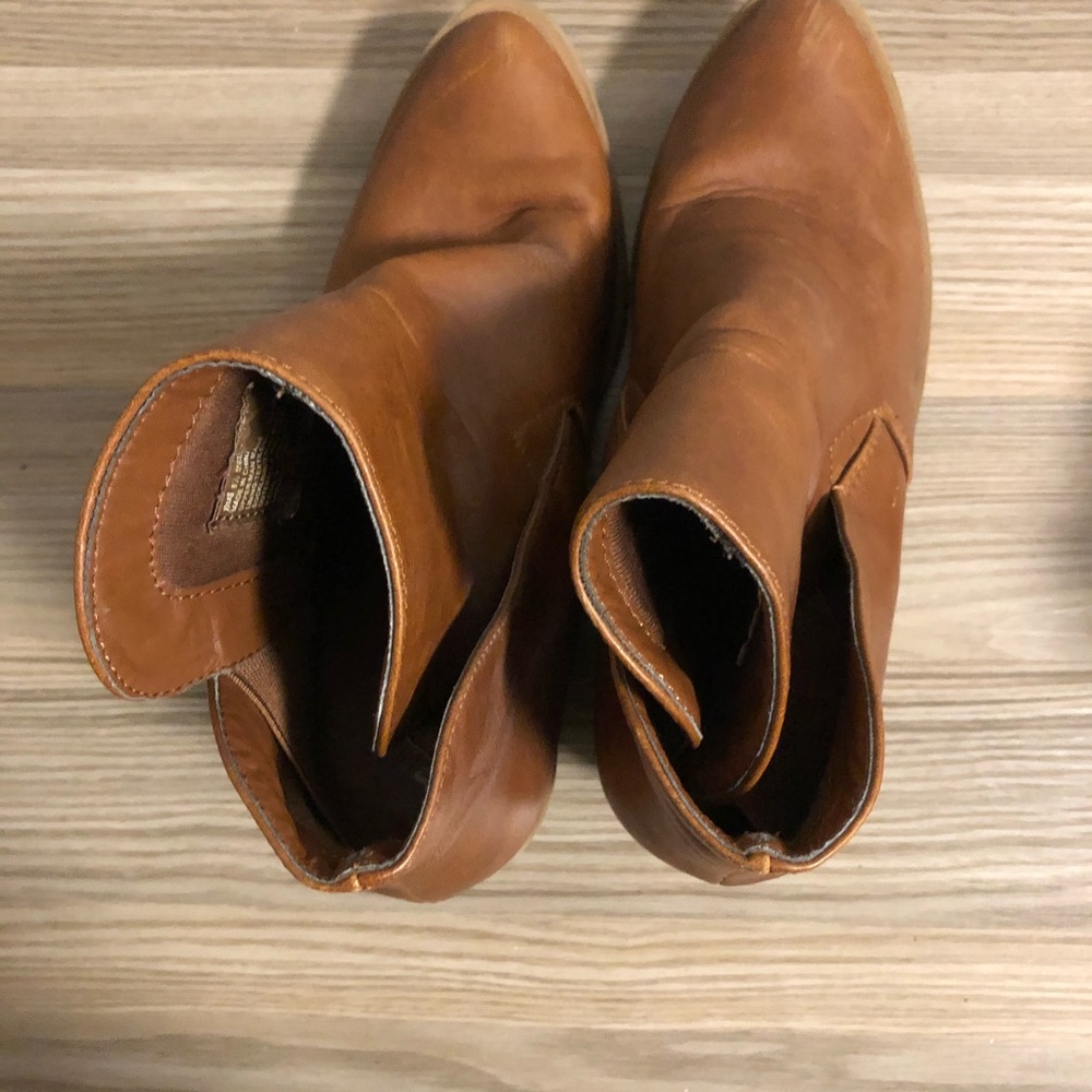 Brown ankle boots with heel - Picture 5 of 6
